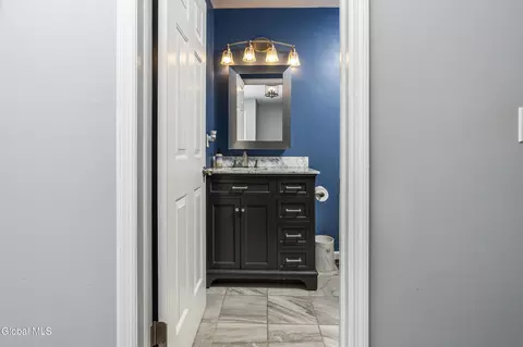 Bath - 39 Woodthrush Ct, Ballston Spa, NY 12020 photo 3 of 6