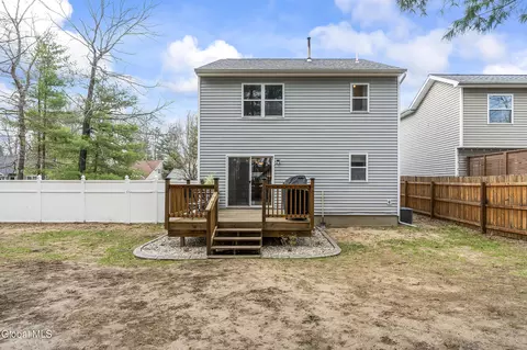 Exterior - 39 Woodthrush Ct, Ballston Spa, NY 12020 photo 8 of 12