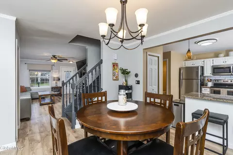 Dining - 39 Woodthrush Ct, Ballston Spa, NY 12020 photo 3 of 3