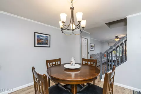 Dining - 39 Woodthrush Ct, Ballston Spa, NY 12020 photo 2 of 3
