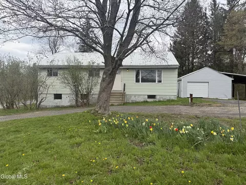416 Long Rd, East Berne, NY 12059