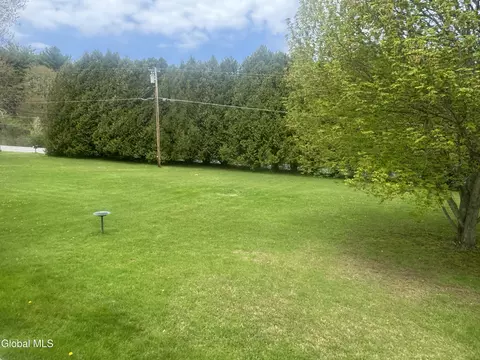 3340 Galway Rd, Milton, NY 12020