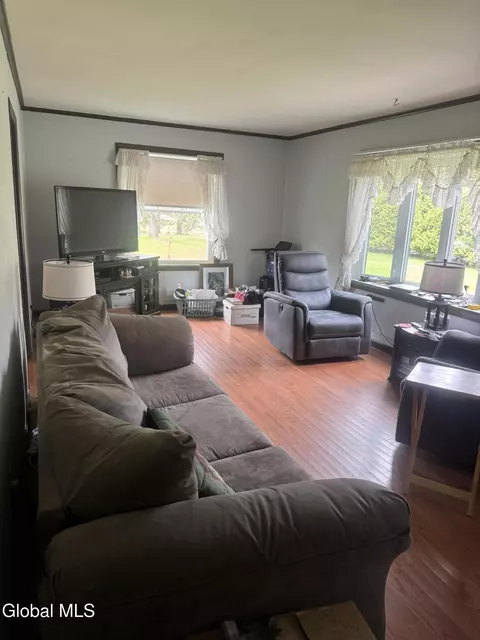 3340 Galway Rd, Milton, NY 12020
