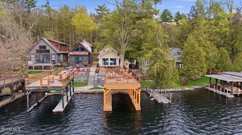 54 Russell Harris Rd, Queensbury, NY 12804