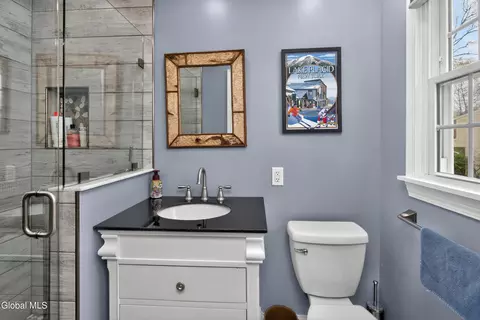 Bath - 41 Salem Rd, Delmar, NY 12054 photo 3 of 10