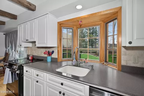 Kitchen - 41 Salem Rd, Delmar, NY 12054 photo 4 of 4