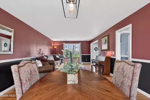 Dining - 41 Salem Rd, Delmar, NY 12054 photo 3 of 12