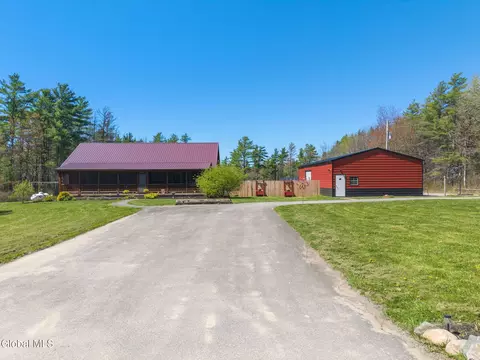 68 Cold Springs Rd, Troy, NY 12180