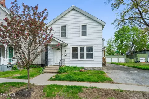27 W Notre Dame St, Glens Falls, NY 12801