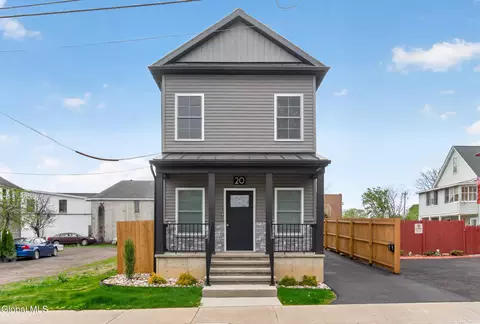 20 Monroe St, Schenectady, NY 12305