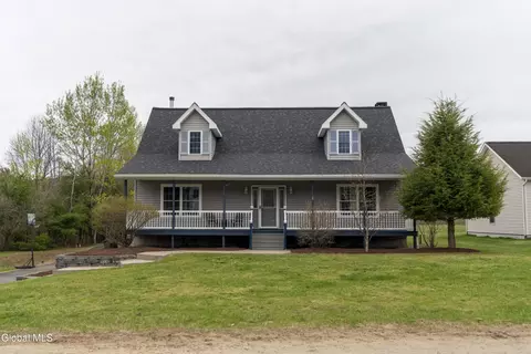 93 3rd Ave, Hadley, NY 12835