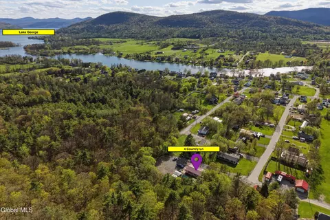 4 Country Ln, Ticonderoga, NY 12883