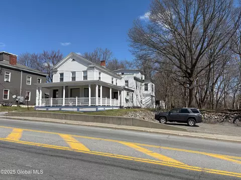 328 Milton Ave, Ballston Spa, NY 12020