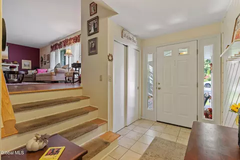 Entry Way - 1226 Hempstead Rd, Schenectady, NY 12309 photo 1 of 1