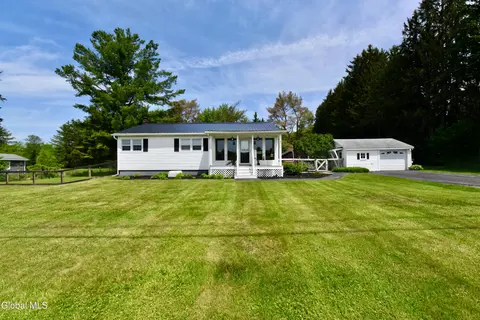 48 Jenkins Rd, Burnt Hills, NY 12027