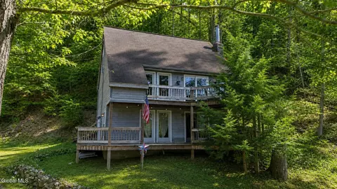 734 E River Dr, Lake Luzerne, NY 12846