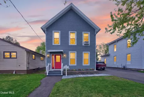 141 Second St, Waterford, NY 12188