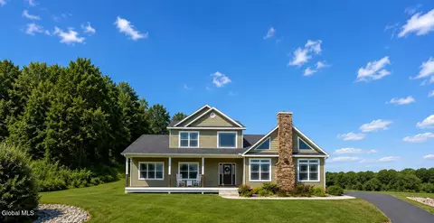 55 Kent Pl, Wynantskill, NY 12198
