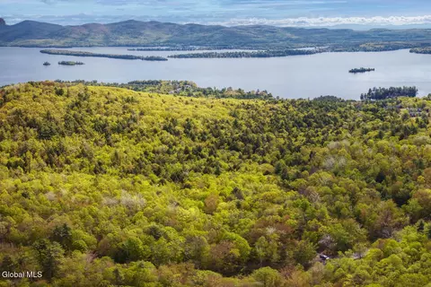 11 Shaw Street #A2, Lake George, NY 12845