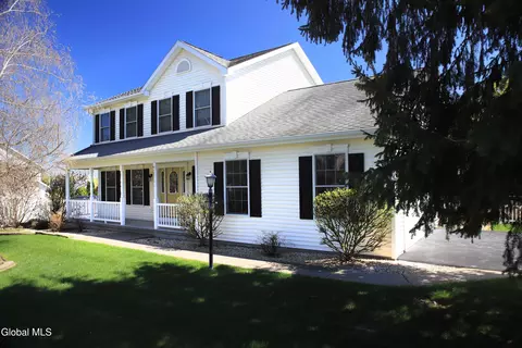 511 Tony Dr, Rotterdam, NY 12306