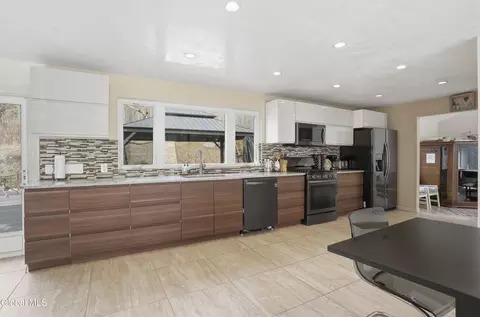 Kitchen - 74 Wright Rd, Hunter, NY 12442 photo 2 of 4