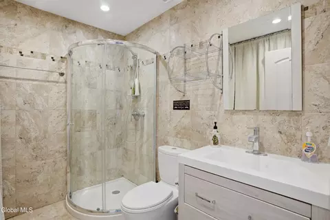 Bath - 74 Wright Rd, Hunter, NY 12442 photo 3 of 4