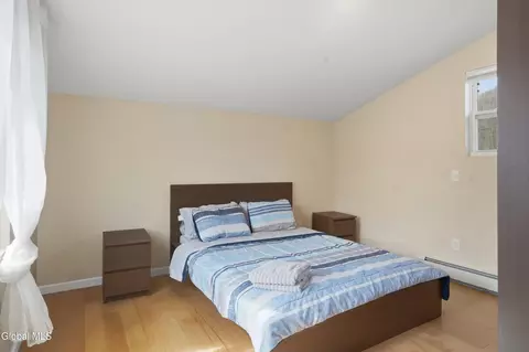 Bedroom - 74 Wright Rd, Hunter, NY 12442 photo 2 of 4