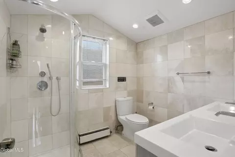 Bath - 74 Wright Rd, Hunter, NY 12442 photo 2 of 4