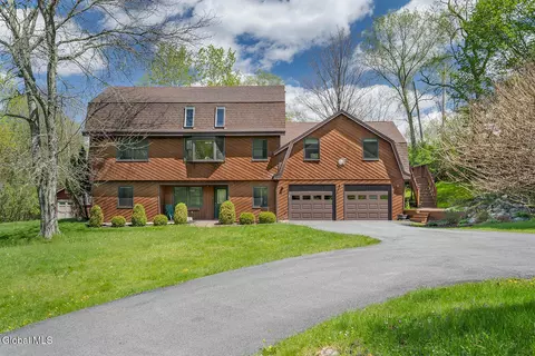 31 Riley Hill Rd, Salem, NY 12865