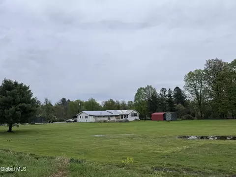12 County Route 71, Cambridge, NY 12816