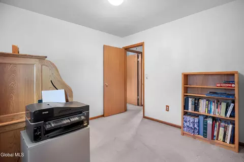 Other - 243 Shereen Ct, Schenectady, NY 12304 photo 6 of 12