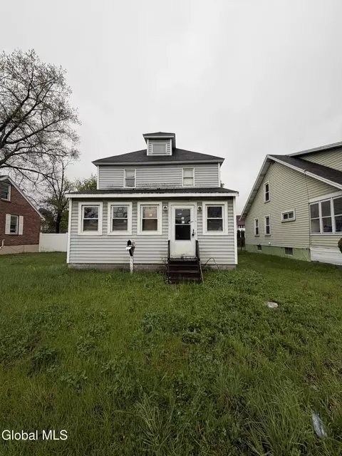 3110 Albany St, Schenectady, NY 12304