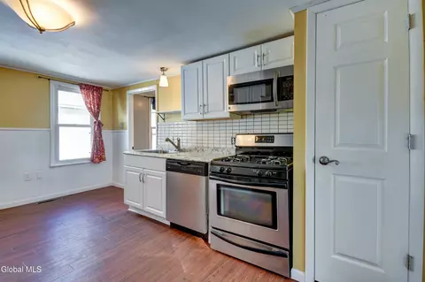 Kitchen - 1617 7th Ave, Schenectady, NY 12303 photo 4 of 5