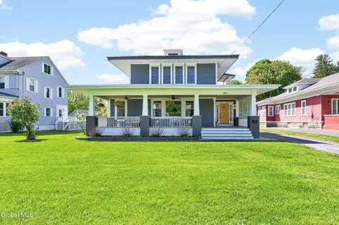486 Kenwood Ave, Delmar, NY 12054