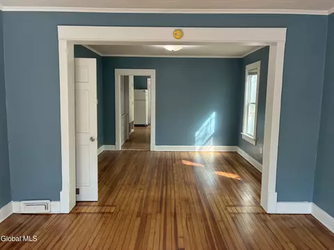 Living - 123 Lomasney Ave, Schenectady, NY 12308 photo 3 of 3