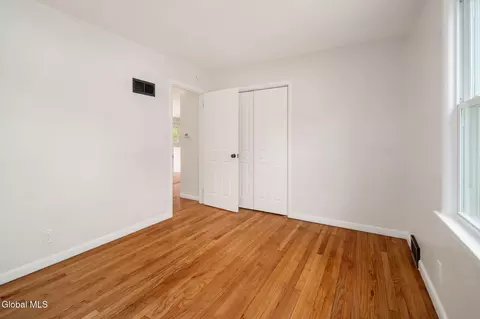 Bedroom - 35 Albion St, Schenectady, NY 12302 photo 5 of 11