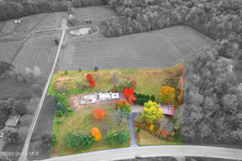2130 Rowley Rd, Malta, NY 12020