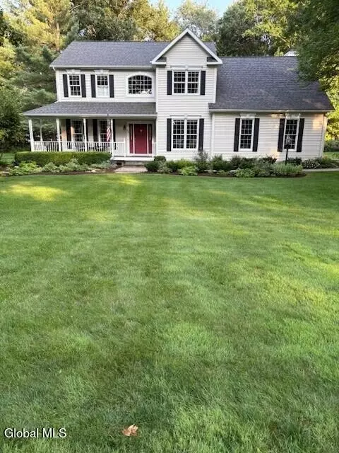 65 Hearthstone Dr, Gansevoort, NY 12831 photo 4