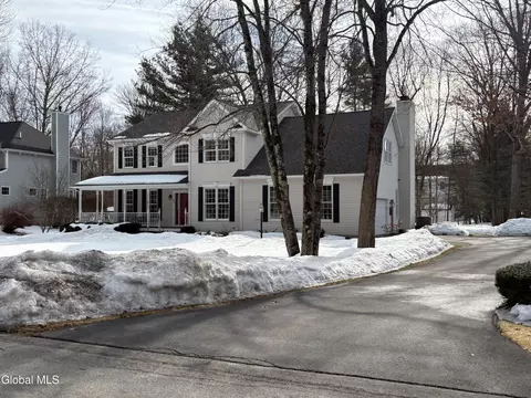 65 Hearthstone Dr, Gansevoort, NY 12831