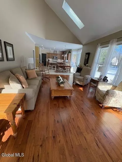 65 Hearthstone Dr, Gansevoort, NY 12831 photo 11