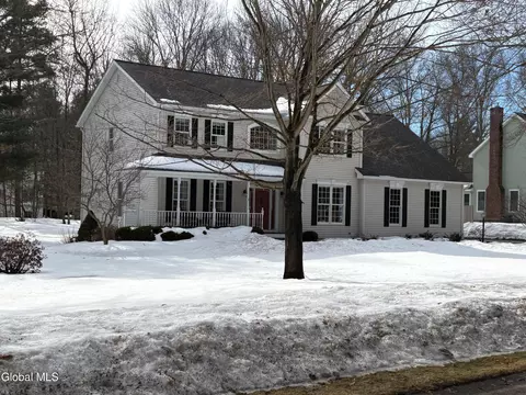 65 Hearthstone Dr, Gansevoort, NY 12831 photo 3
