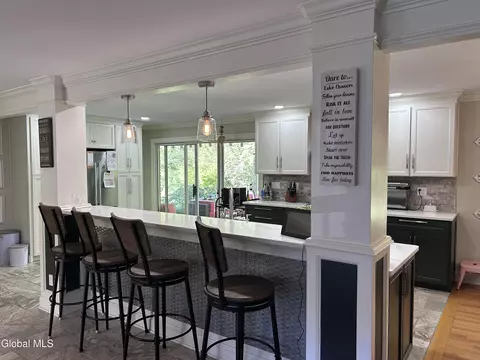 Kitchen - 2321 Central Pkwy, Schenectady, NY 12309 photo 14 of 15