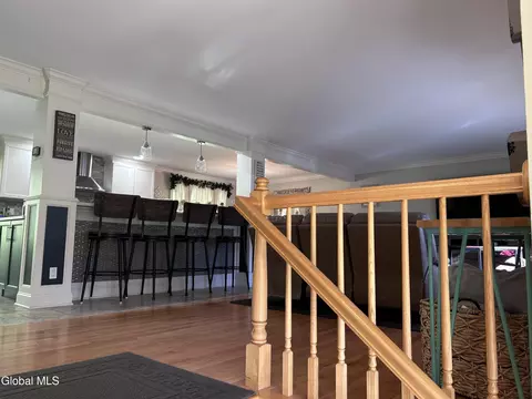 Entry Way - 2321 Central Pkwy, Schenectady, NY 12309 photo 3 of 6