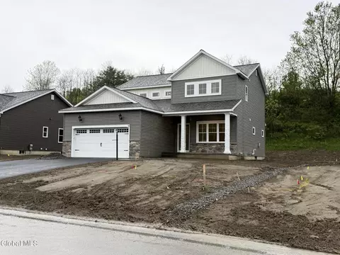 18 Quail Run, Voorheesville, NY 12186