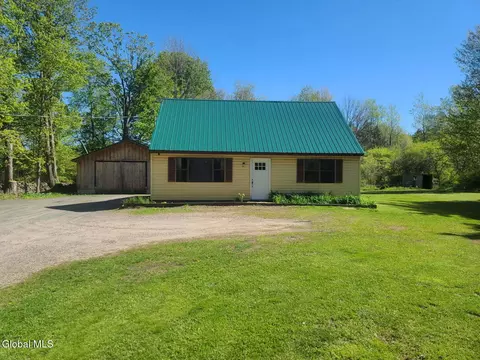 329 New Turnpike Rd, Fort Plain, NY 13339