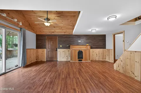 Living - 11 Lakeview Ter, Hadley, NY 12835 photo 4 of 5