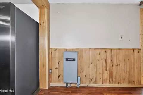 Entry Way - 11 Lakeview Ter, Hadley, NY 12835 photo 2 of 7