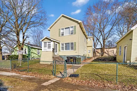 1326 8th Ave, Watervliet, NY 12189