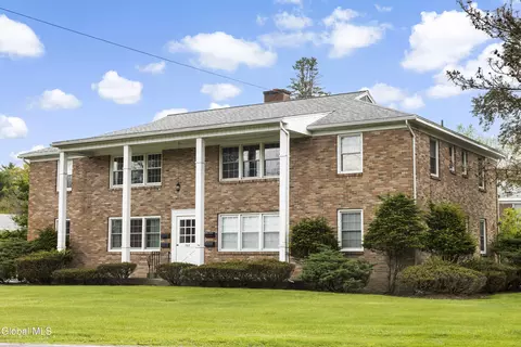 568 Delaware Ave UNIT 1, Delmar, NY 12054