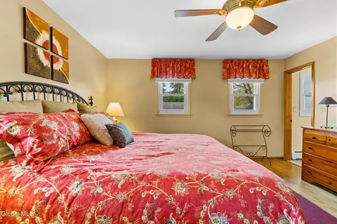 Bedroom - 4 Colomba Dr, Schenectady, NY 12306 photo 4 of 6